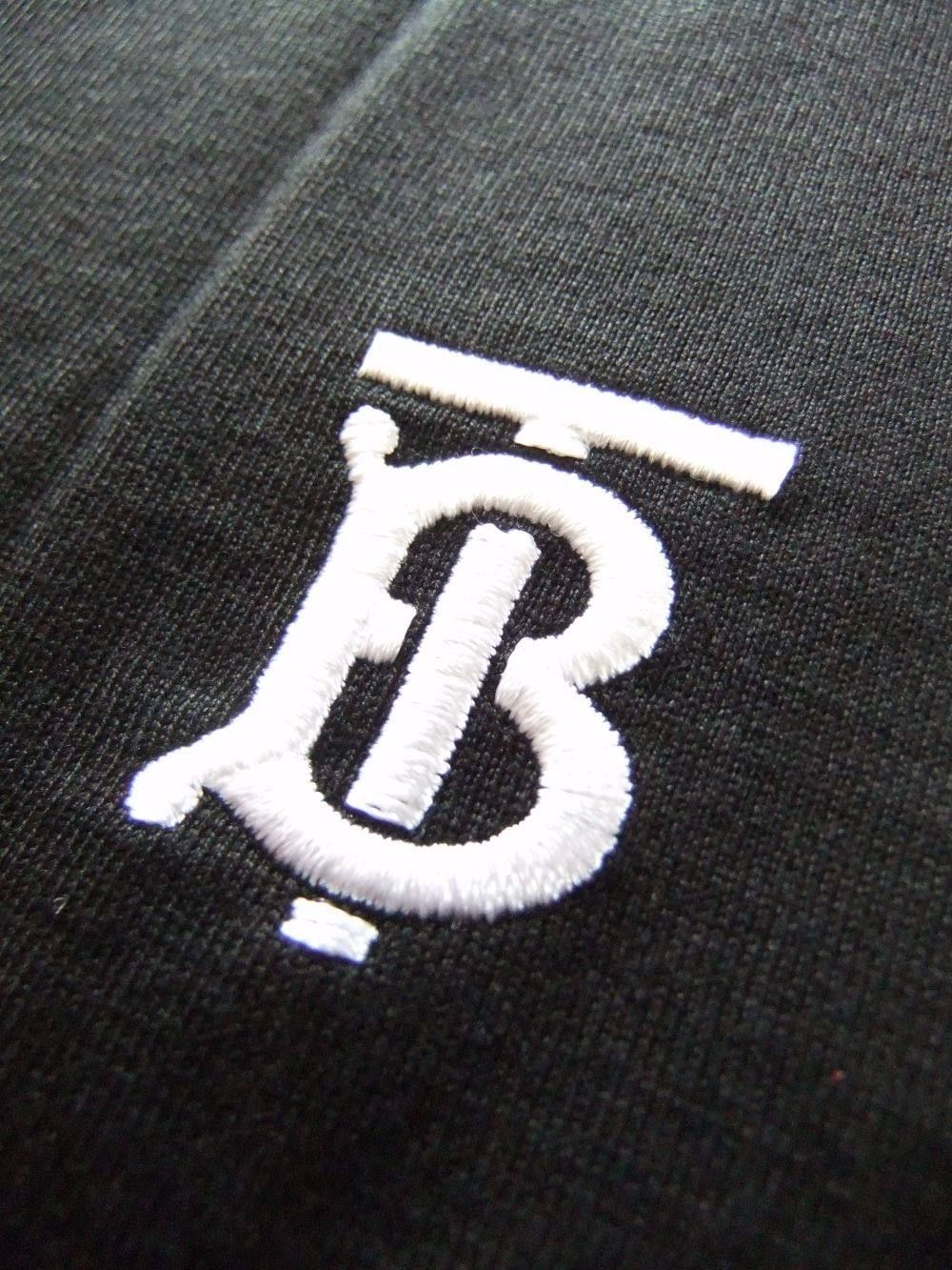 モノグラムモチーフ VーNECK コットン Tシャツ ( BLACK )