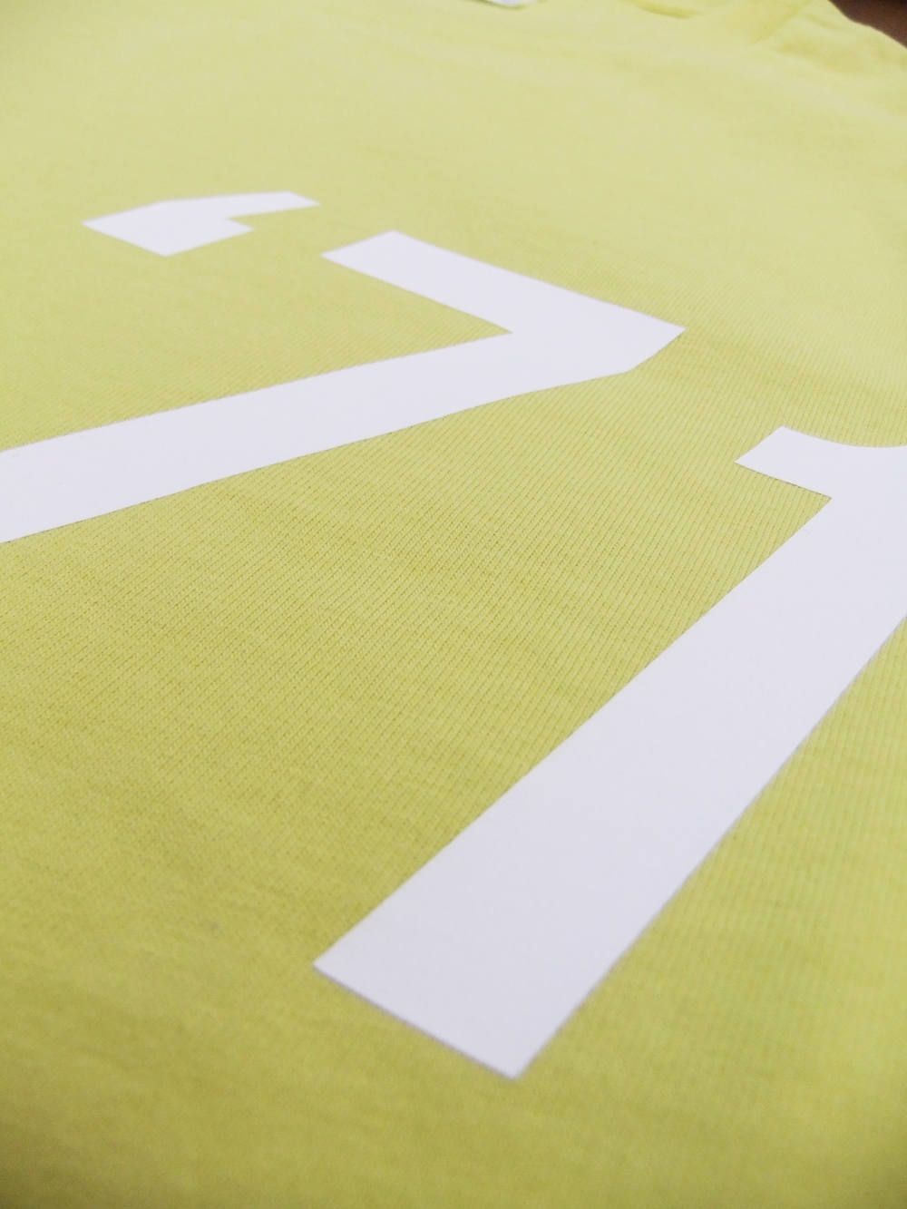 SVEIN  ロゴ Tシャツ ( イエロー )