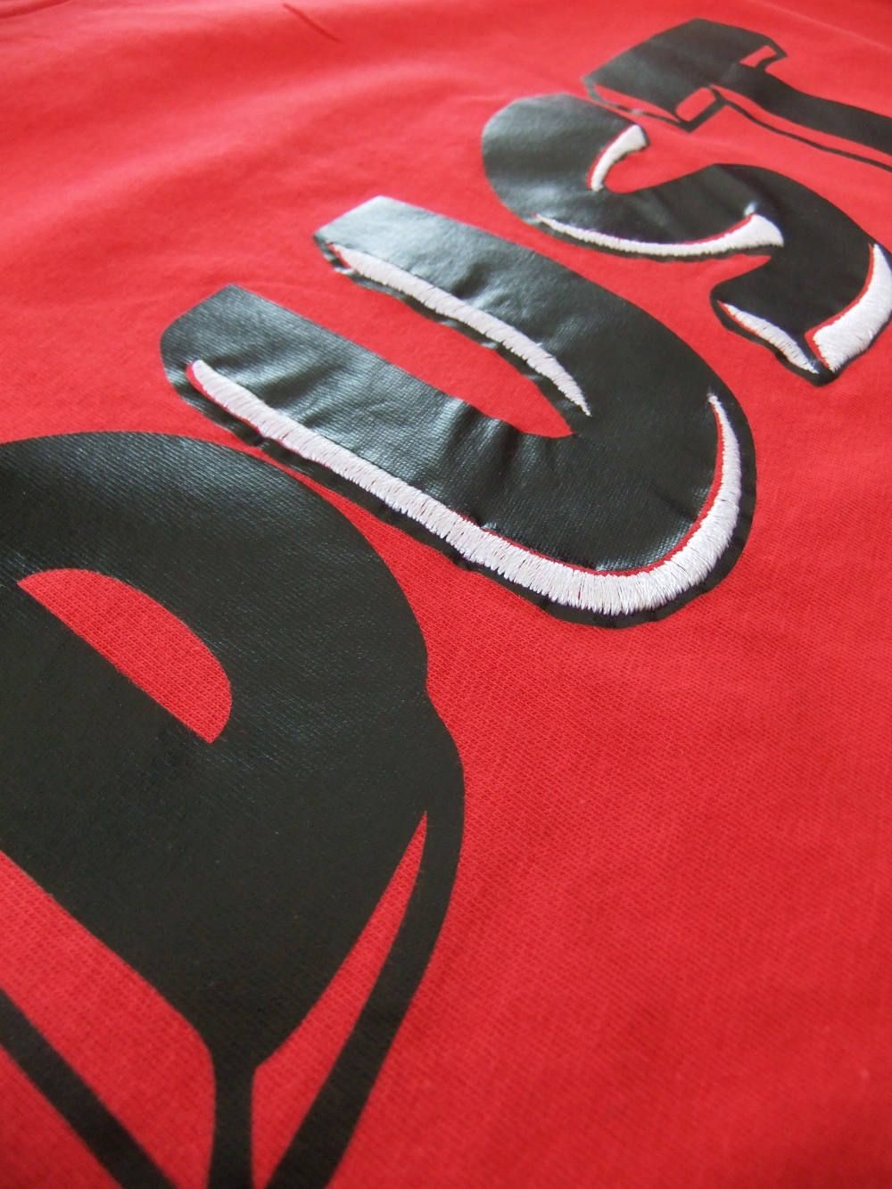 THE EDITOR  ロゴ Tシャツ ( レッド )