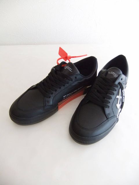 OFF-WHITE《オフホワイト》正規通販 | 4.444glad / 1万円(税抜)以上 
