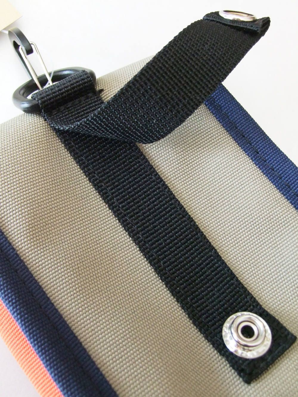YOSEMITE CASE ( ベージュ×レッド ) ミニポーチ