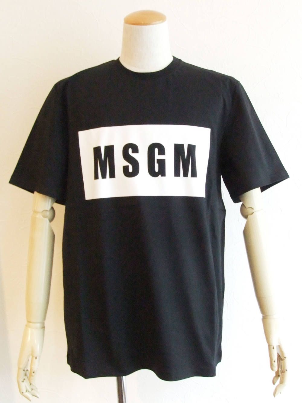 MSGM - BOX ロゴ T-SHIRT ( ブラック ) 2840MM67 | 4.444glad