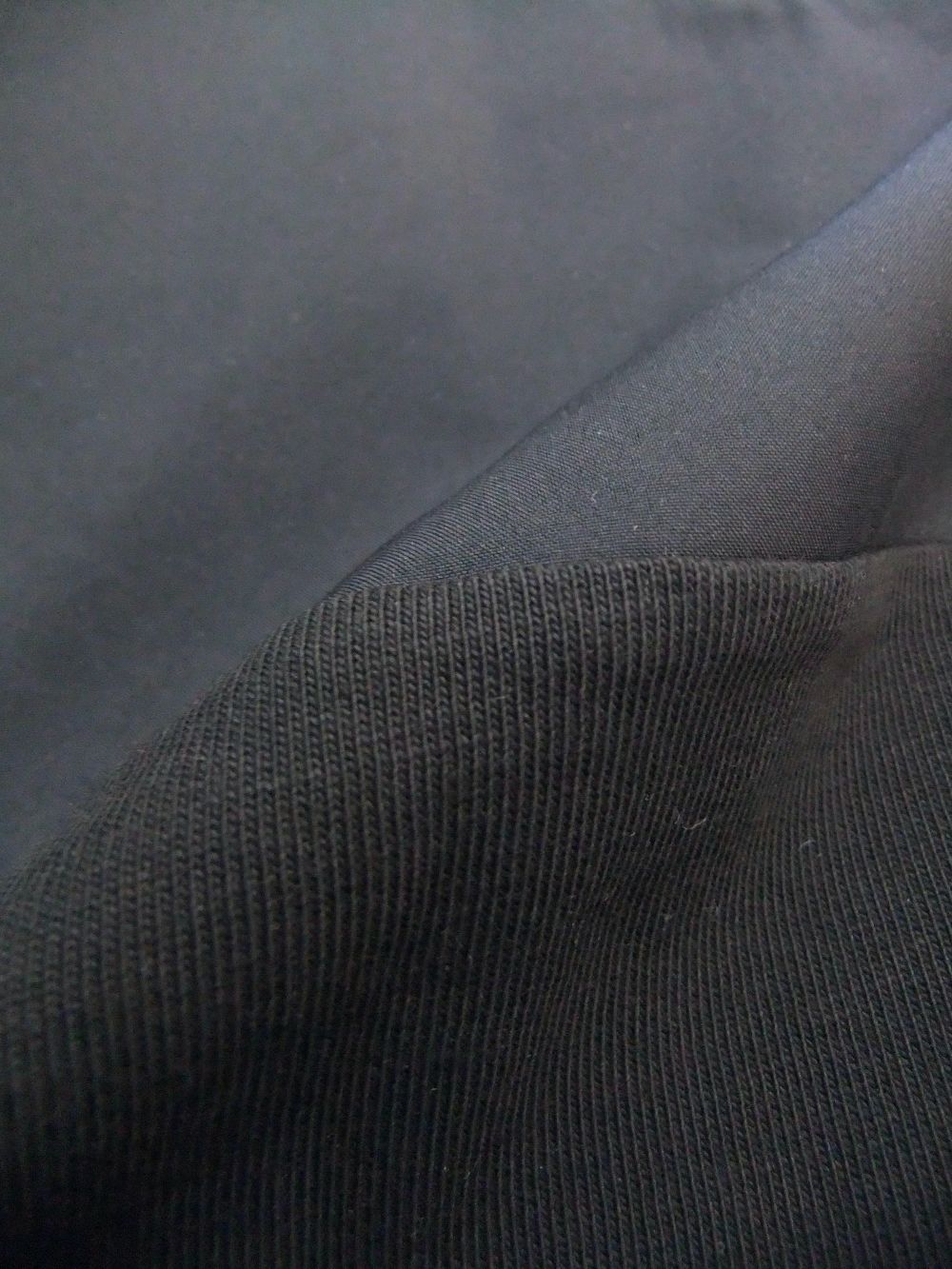 HERNO Laminar 切替 ポケット付き クルーネックTシャツ   JG003UL-52000