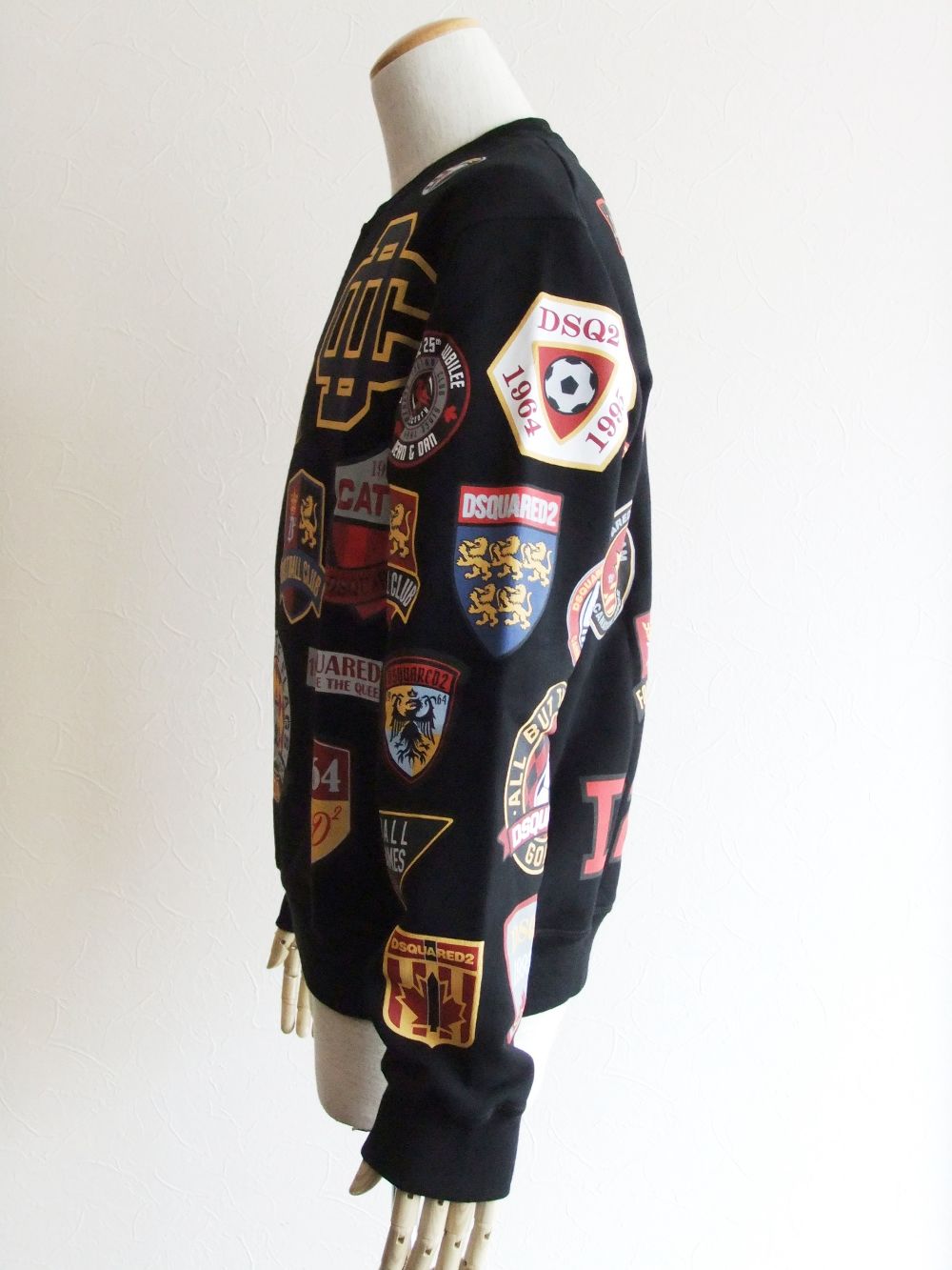 COLLEGE PATCH CREWNECK SWEATSHIRT   スウェットプルオーバー   S74GU0448
