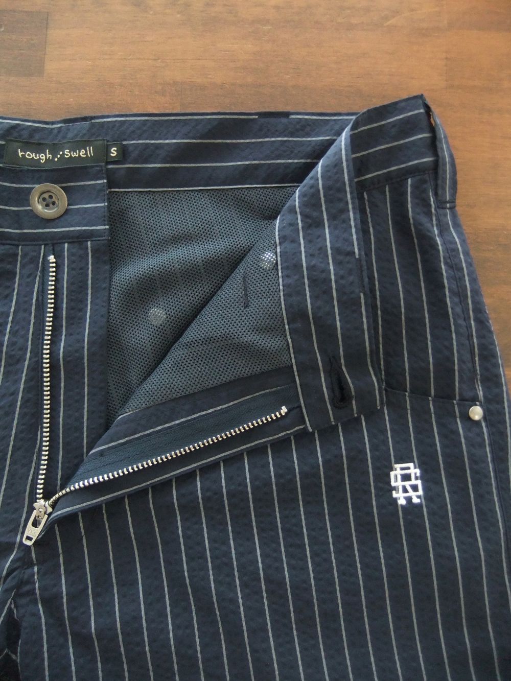 BERKELEY SHORTS (ネイビー)  コットン ストライプ柄 ストレッチ ハーフパンツ   RSM-23062