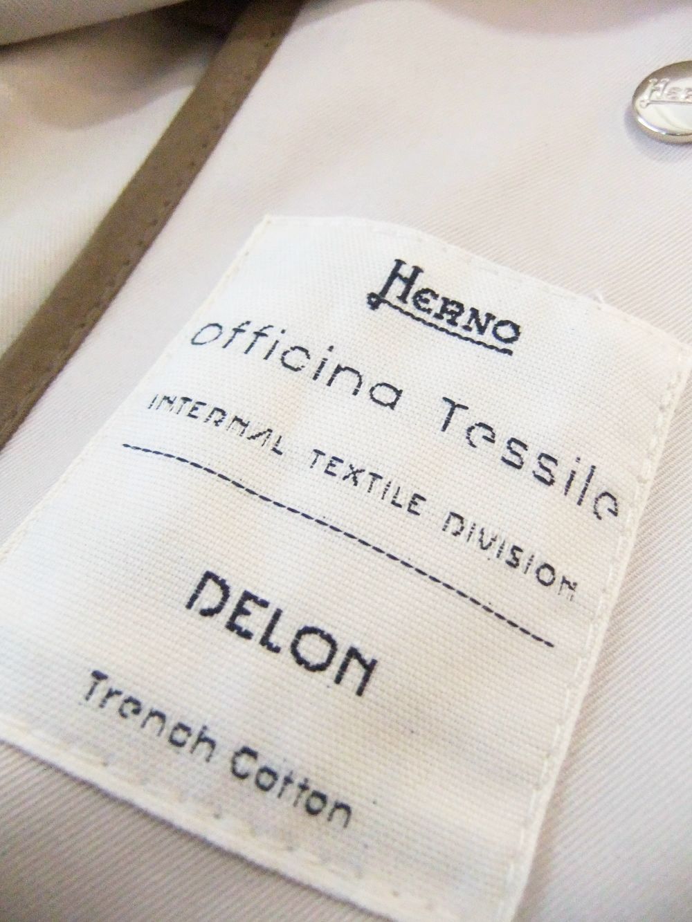 【LADIES】 DELON ＆ MONOGRAM COAT トレンチ ハーフ コート  CA000509DD-13218