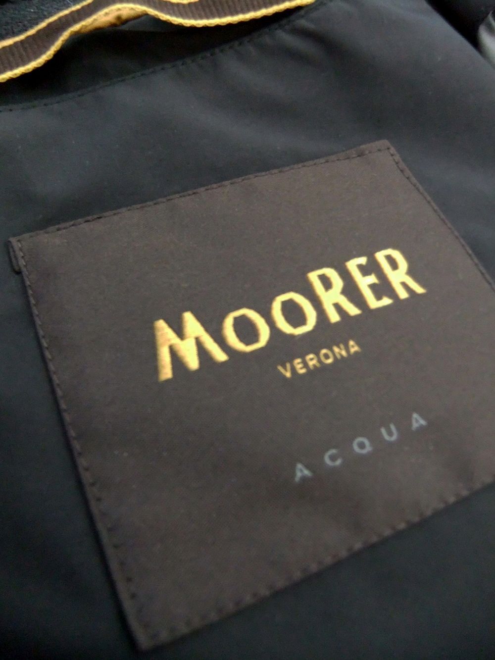 直営店☆MOORER☆オシャレ♪DIXIE-ADB フード付きケープ MooRER - DAVIDE-STP フード付きダウンジャケット | 4.444glad