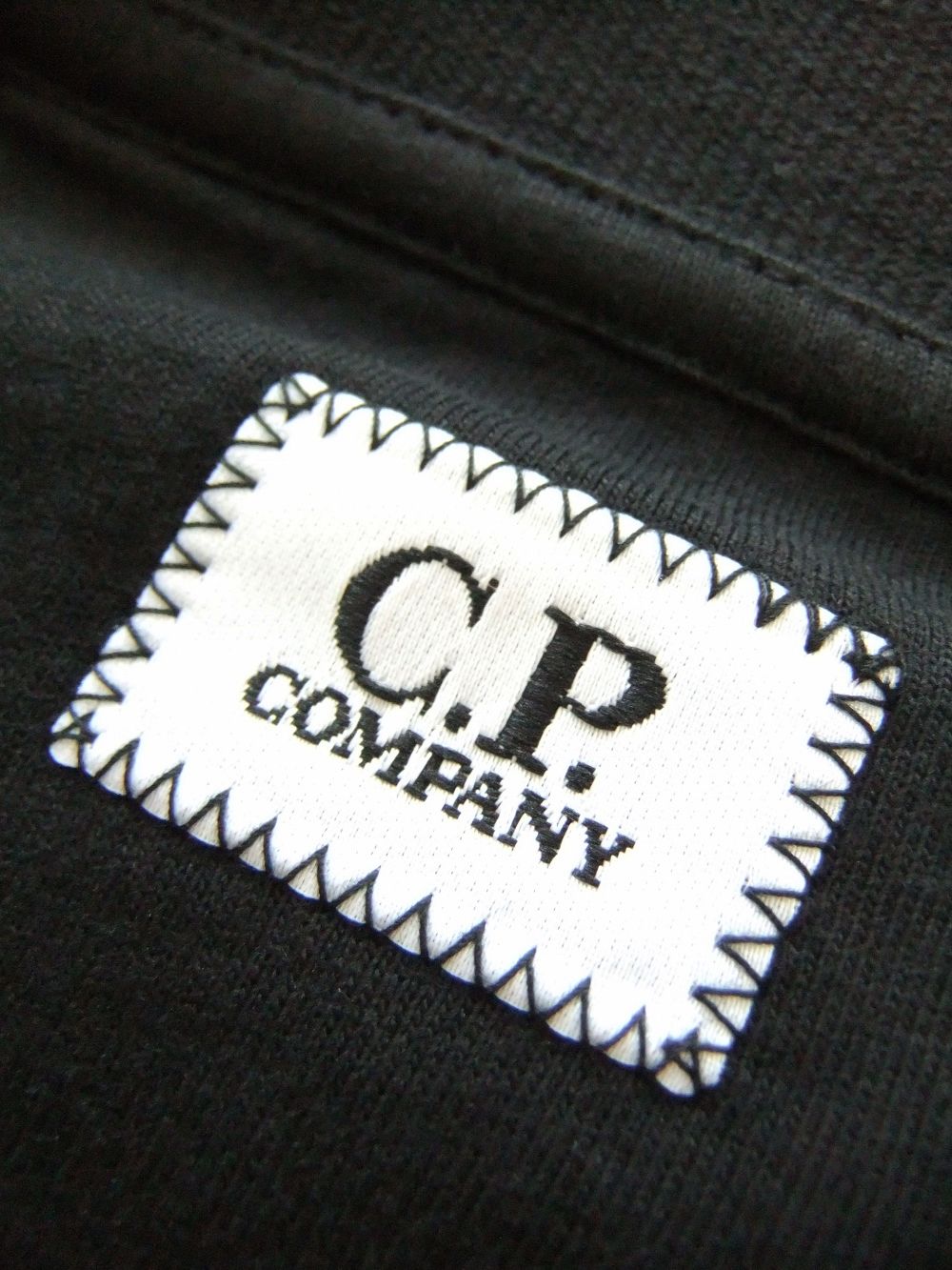 DIAGONAL RAISED FLEECE  SWEATSHIRT  (ブラック) クルーネック スウェットシャツ