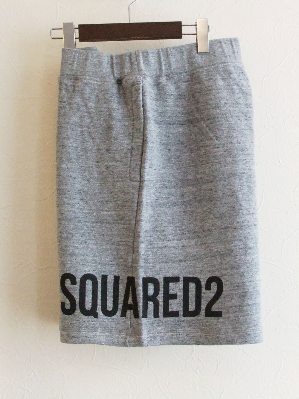 D2 LOGO SWEATPANTS ロゴジャージーハーフパンツ   S71MU0658