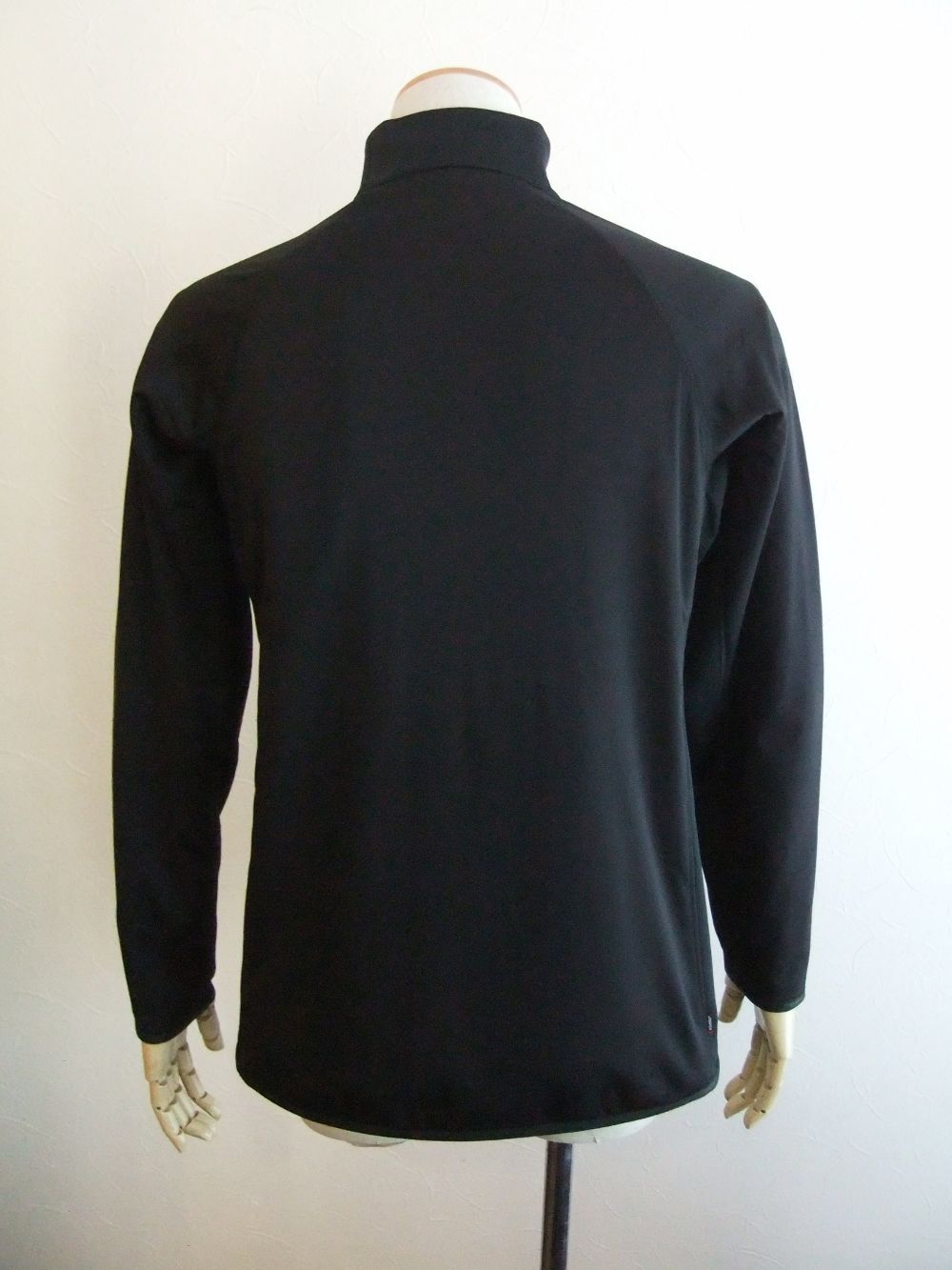 MENS POLARTEC WINDBLOCK HIGH NECK （ブラック）  ストレッチ ハイネック