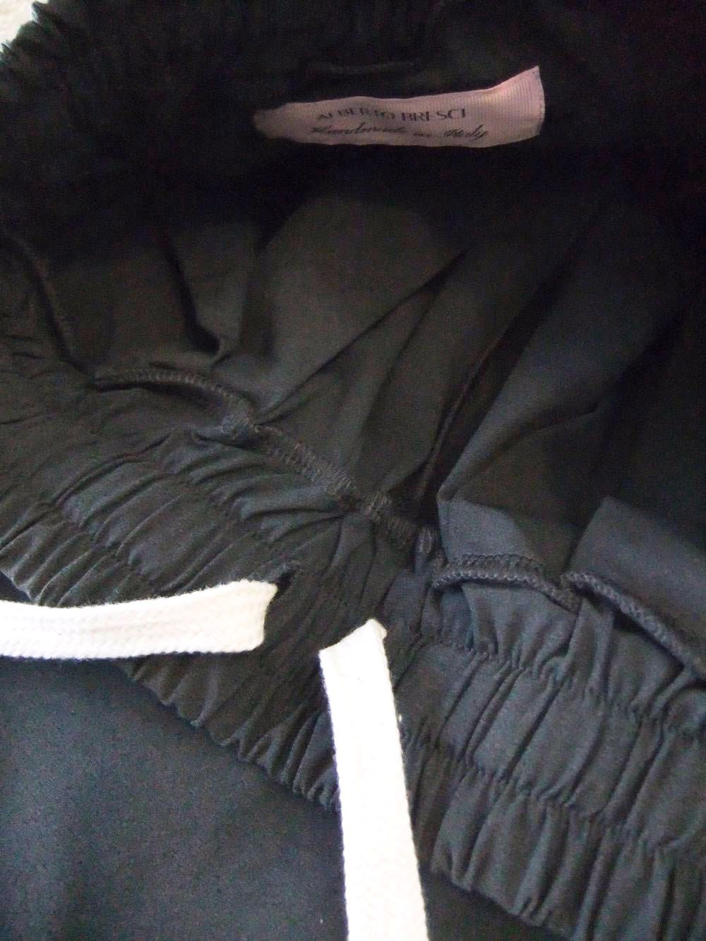 SHORTS OVER PINCES  (グレー) ナイロン ストレッチ ハーフパンツ