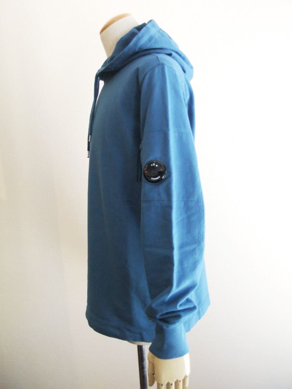 LIGHT FLEECE  SWEAT PARKA   フーデット"スウェット ( ブルー )  10CMSS07A002246G