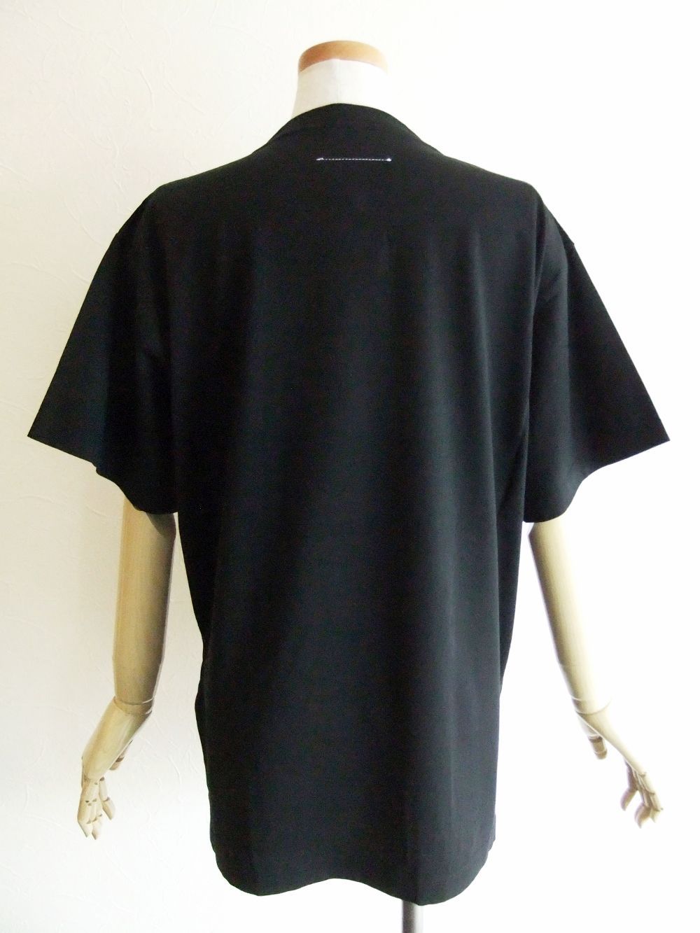 MM6 MAISON MARGIELA (ブラック) ロゴ Tシャツ - XS