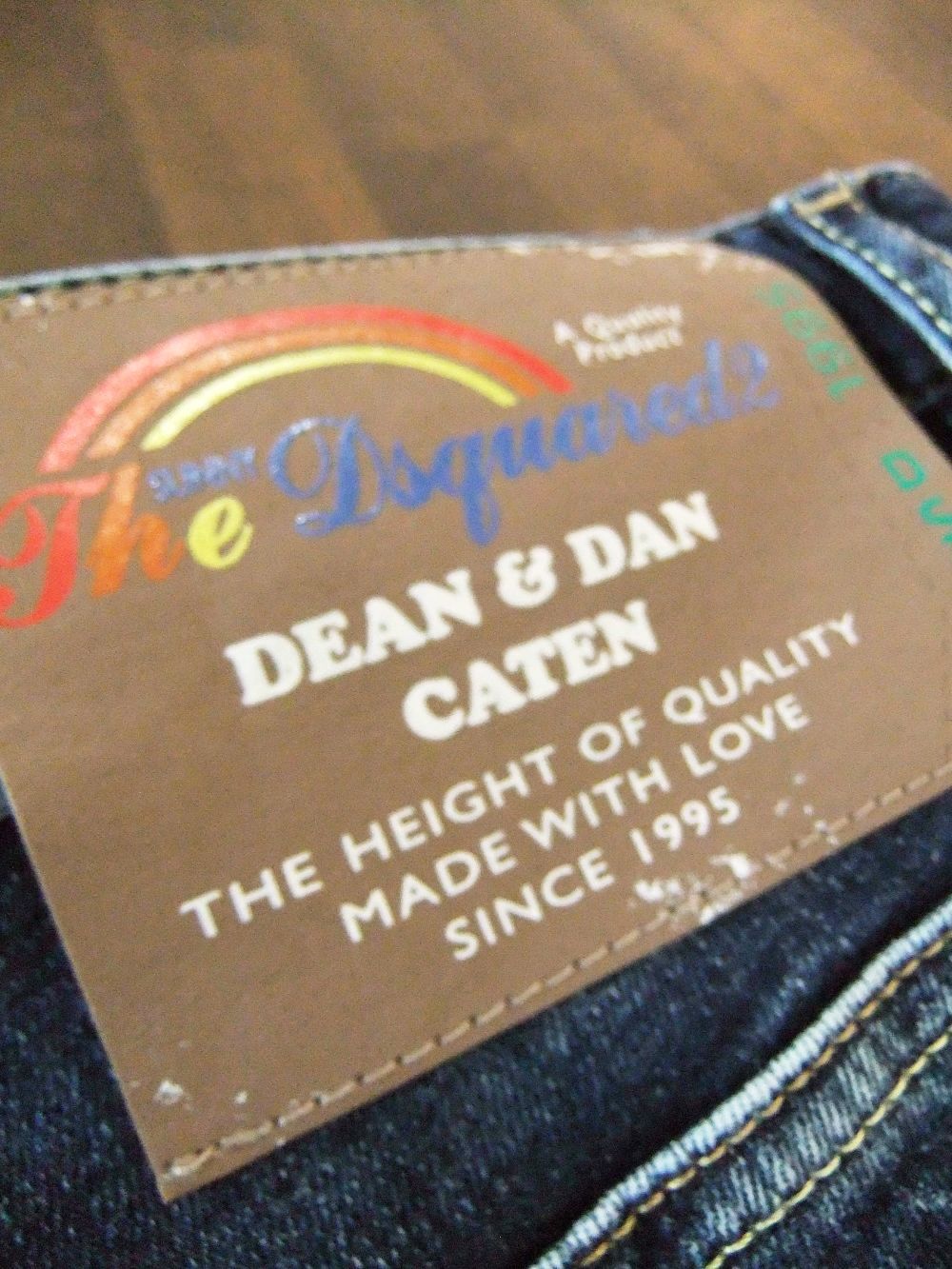 Dsquared2 - DARK MOLDY WASH SUPER TWINKY JEANS スーパー Dsquared2 - DARK MOLDY WASH SUPER TWINKY JEANS スーパー