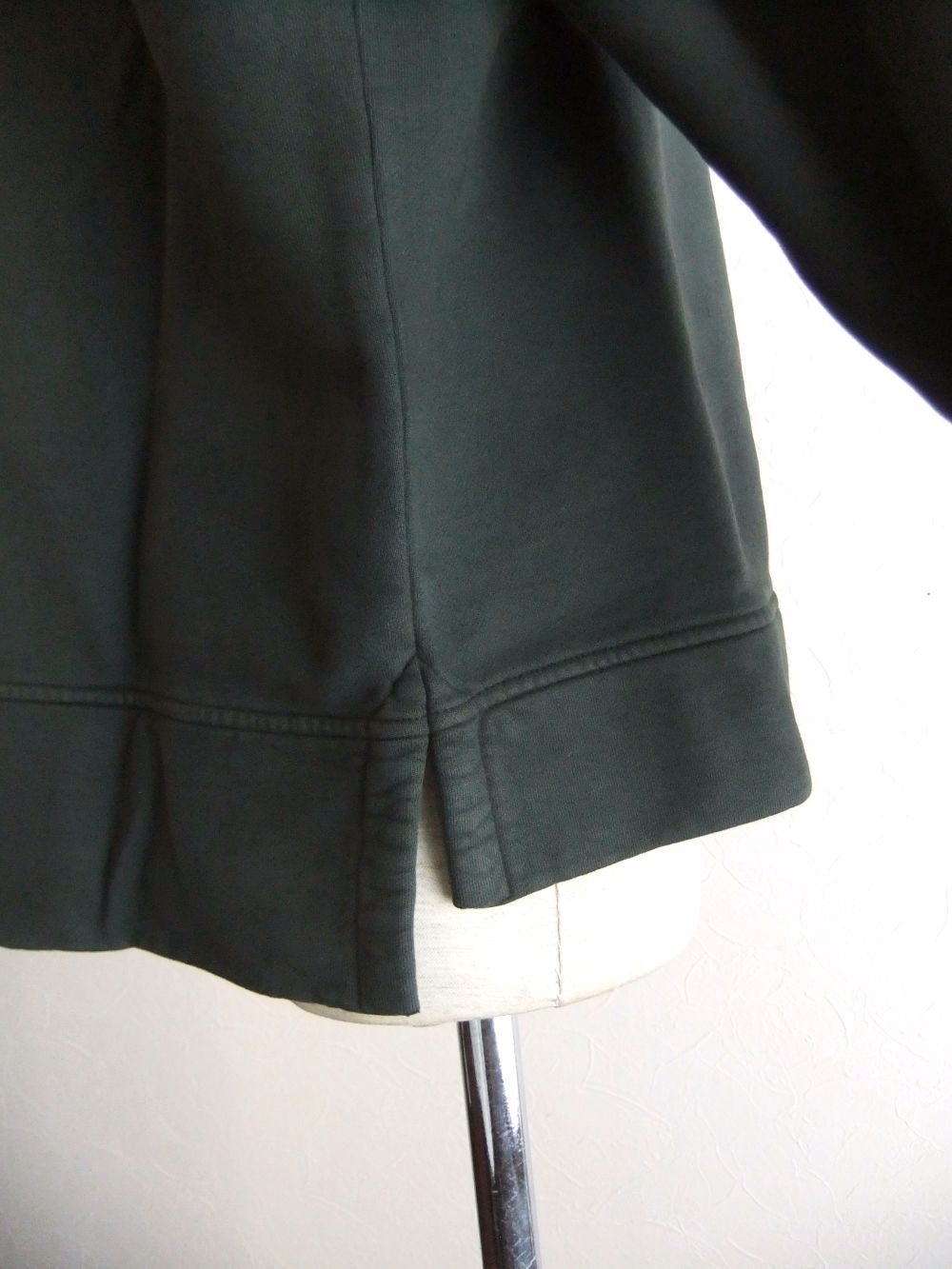 SWEATSHIRTS CREW NECK IN BRUSHED EMERIZED DIAGONAL FLEECE (ダークグリーン) クルーネック スウェットシャツ