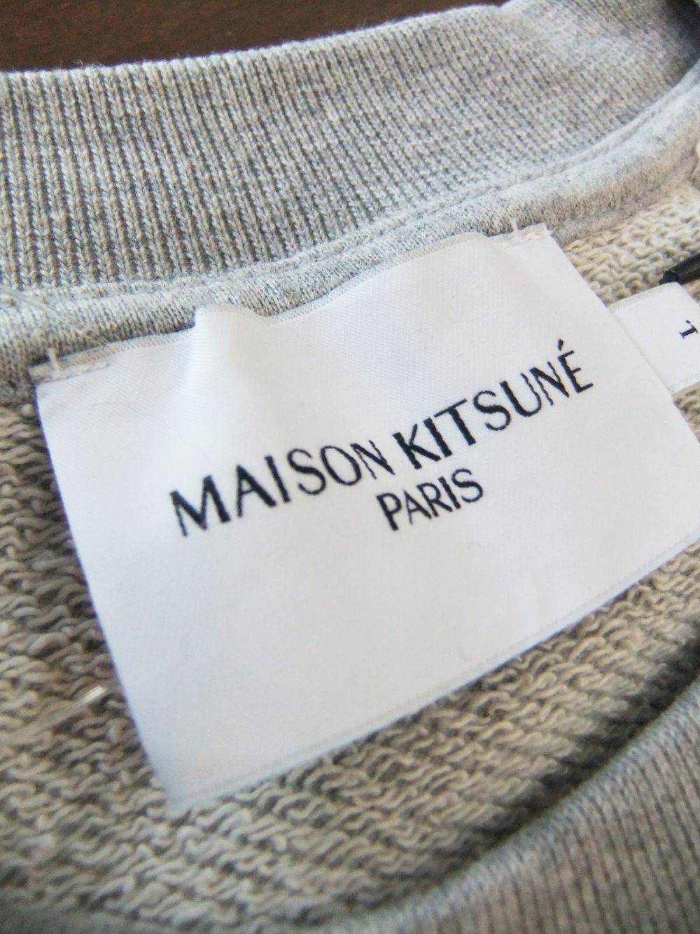 メゾンキツネ MAISON KITSUNE スウェット グレー メンズ MAISON