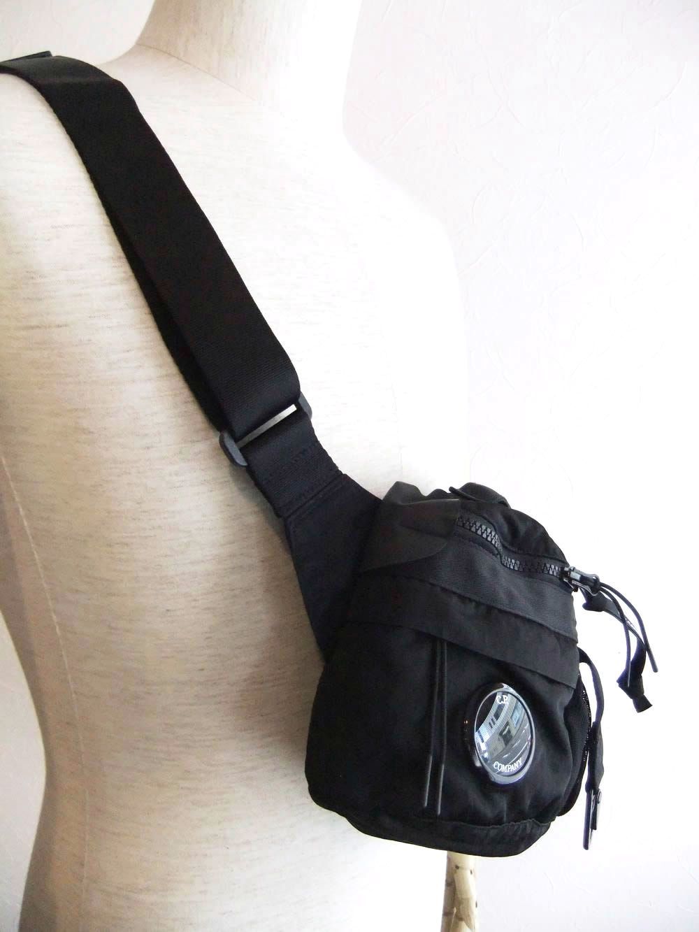 NYLON B LENS WAISTBAG    ミニバッグ