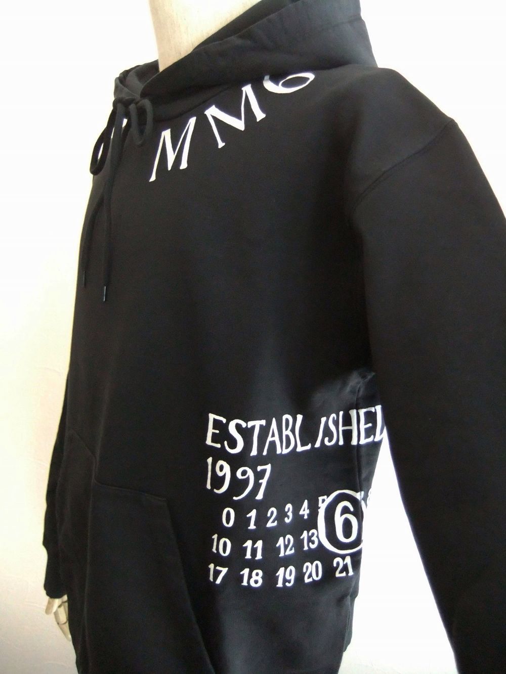 《MM➅》 Maison Margiela    ロゴ プルオーバー パーカー