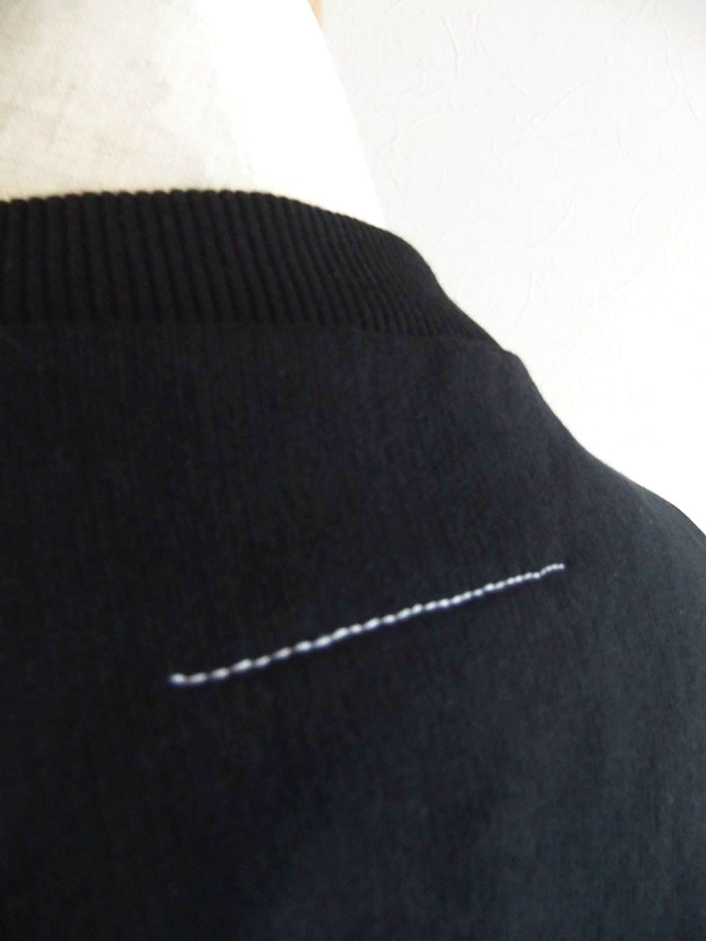 【レディース】MM⑥ MAISON MARGIELA     シグネチャー ミニ裏毛 Tシャツ