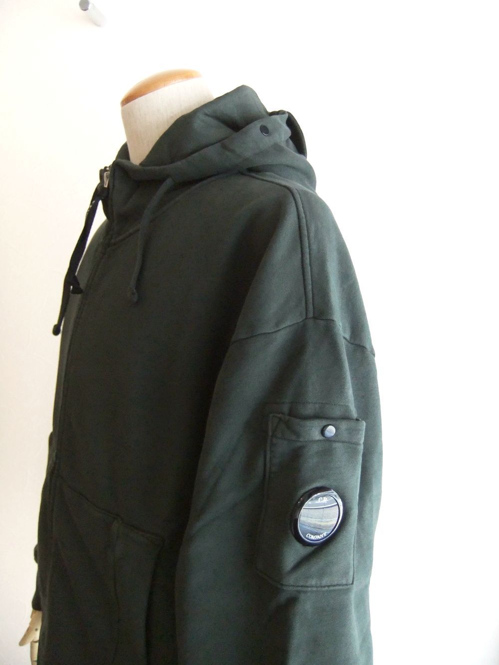 CPCOMPANY スウェット 楽天市場】シーピーカンパニー C.P.COMPANY スウェット メンズ