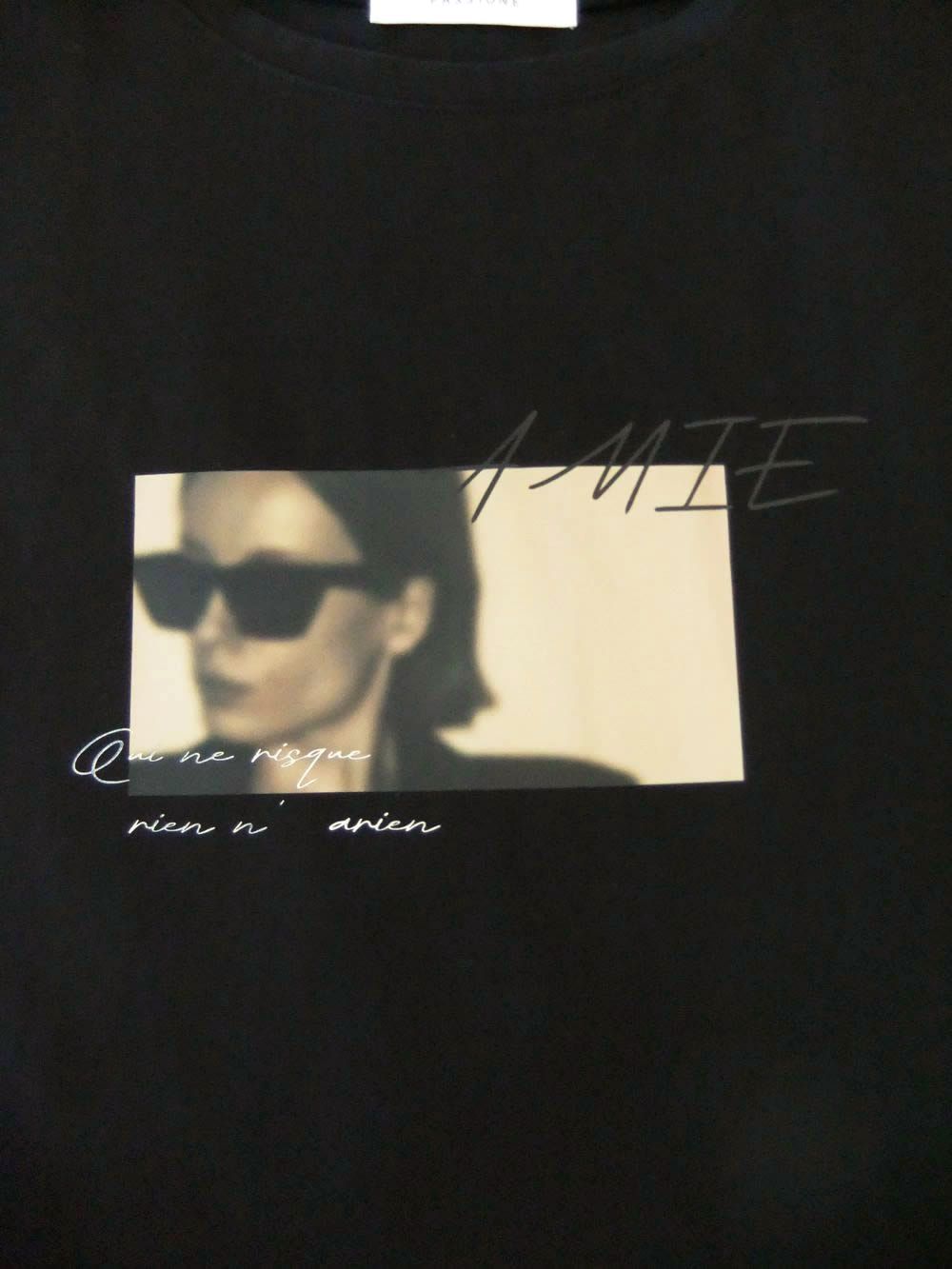 フォトプリント フロントスリット コクーン Tシャツ  (ブラック)  626940