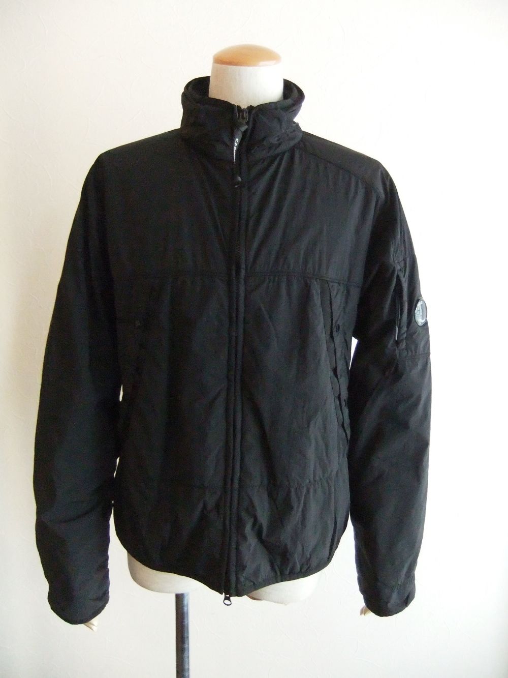 C.P. COMPANY - G.D.P. JACKET Primaloft® ジップアップ ブルゾン ...