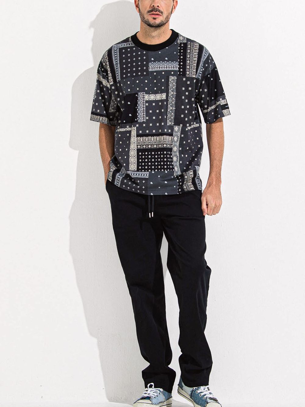 BANDANA OVER  TEE  (ブラック)   バンダナ柄 オーバーサイズ Tシャツ