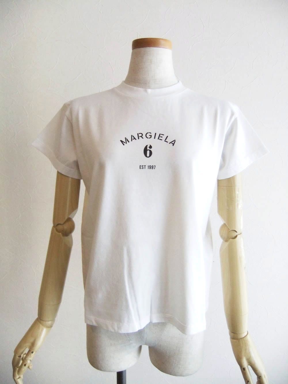 【レディース】MM⑥ MAISON MARGIELA    (ホワイト)  シグネチャー ジャージーTシャツ