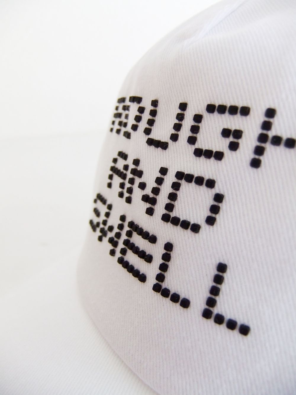 DOT B.B CAP  ( ホワイト )  ロゴ入りキャップ  RSA-23202