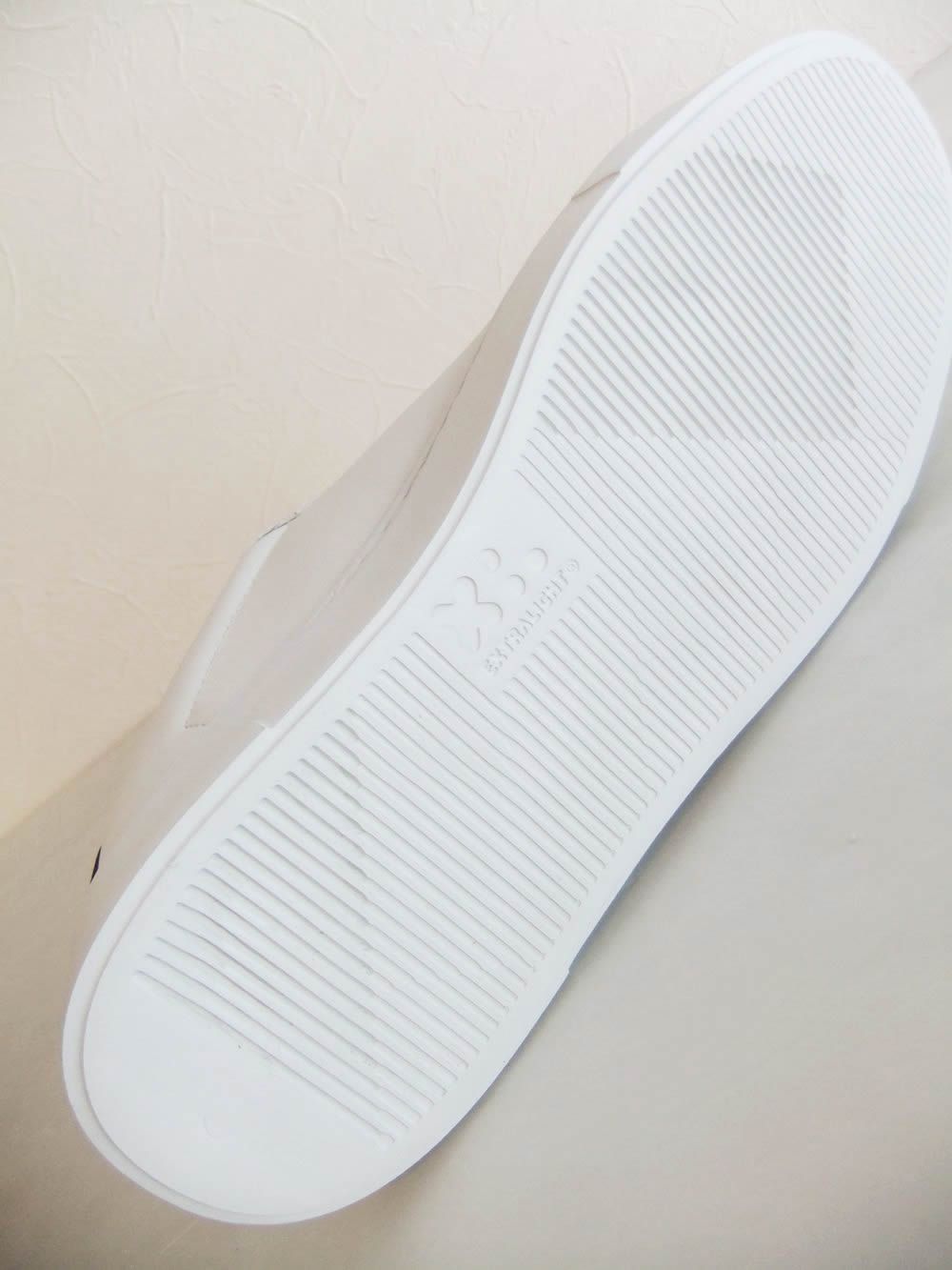 【MENS】  EXTRA LIGHT  RAW CUT (ホワイト)   レザースニーカー