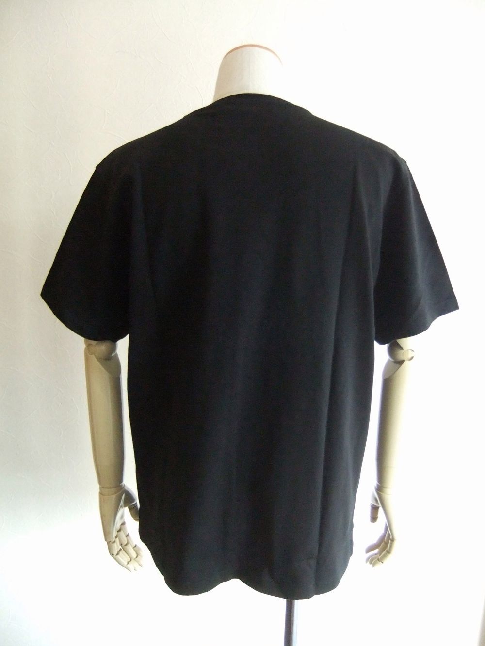 メゾン キツネ コントゥア フォックス パッチ リラックスド Tシャツ （ブラック）