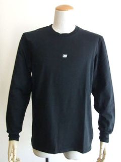 BOREA (ブラック) ロゴ 長袖 Tシャツ