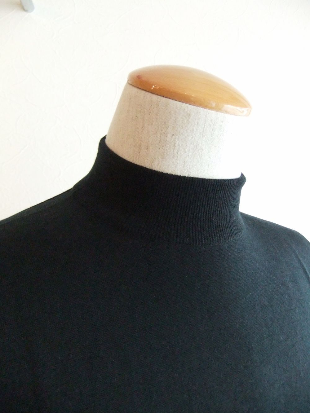 JOHN SMEDLEY - KILDAY ( ブラック ) 30G 長袖モックネック