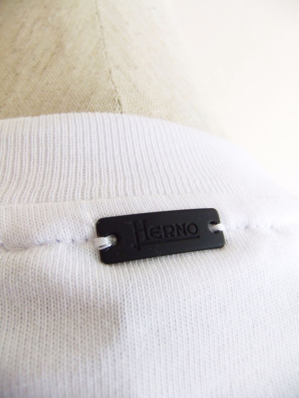 COTTON JERSEY ZIP POCKET T-SHIRT  (ホワイト) ZIP- ポケット Tシャツ