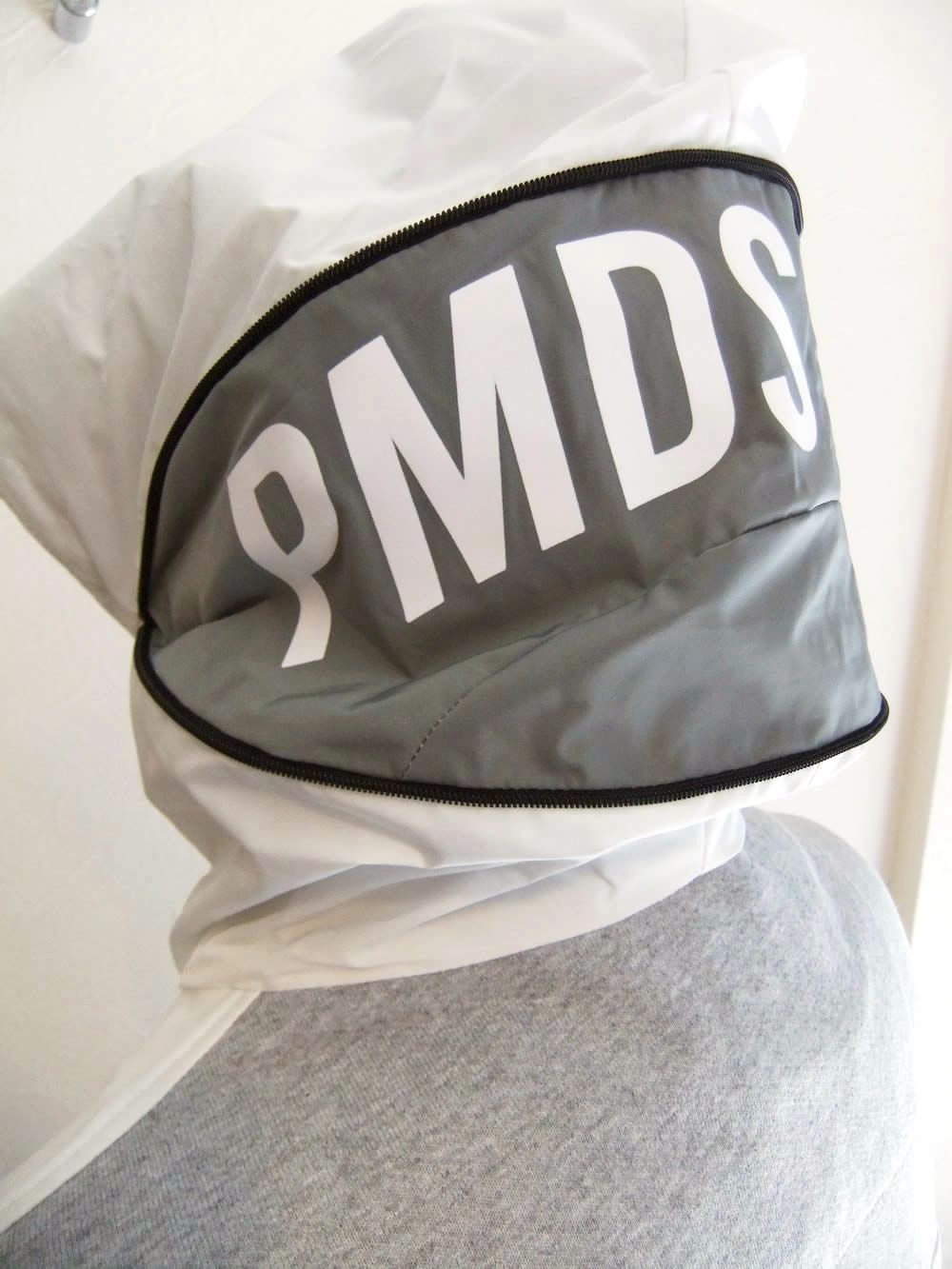 ABEL   ZIP UP 切替パーカー