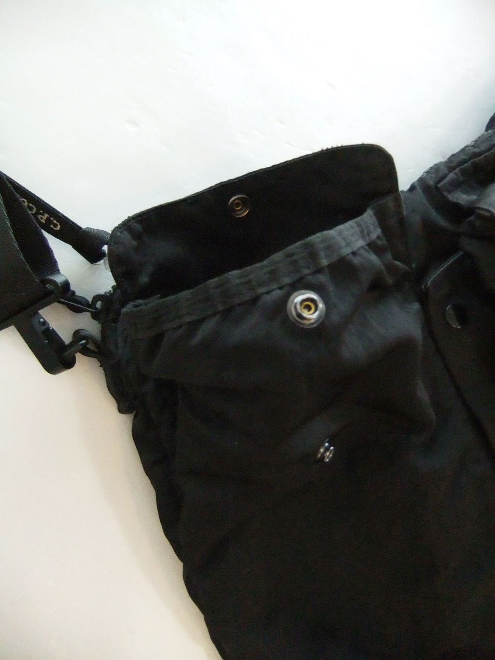 NYLON B UTILITY PACK   ゴーグルバッグ