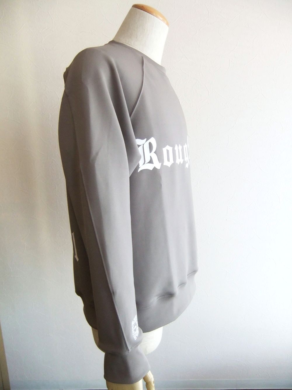 BIG LOGO SWEAT  ロゴ入りスウェットシャツ (ベージュ)  RSM-22205