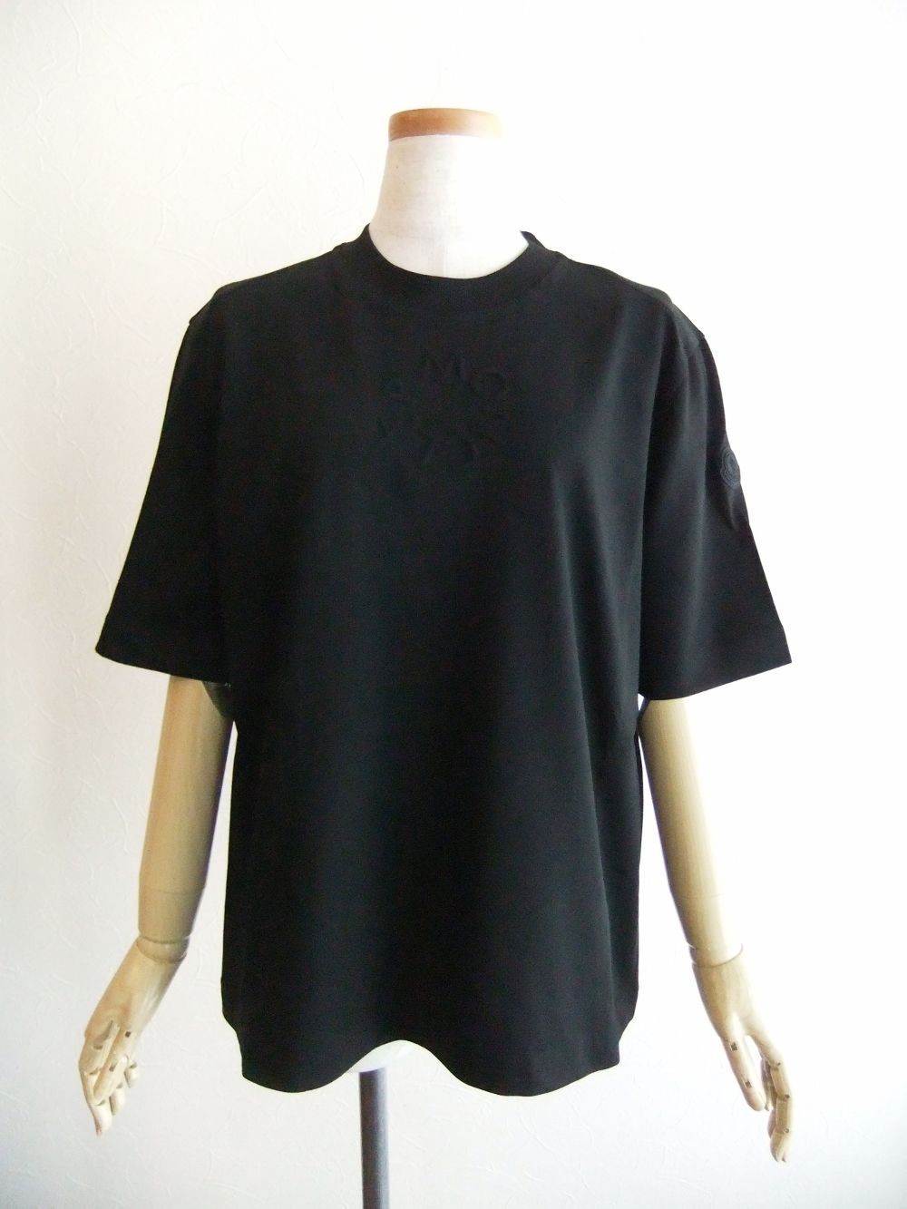 【LADIES】   エンボスロゴ  オーバーサイズ  Tシャツ