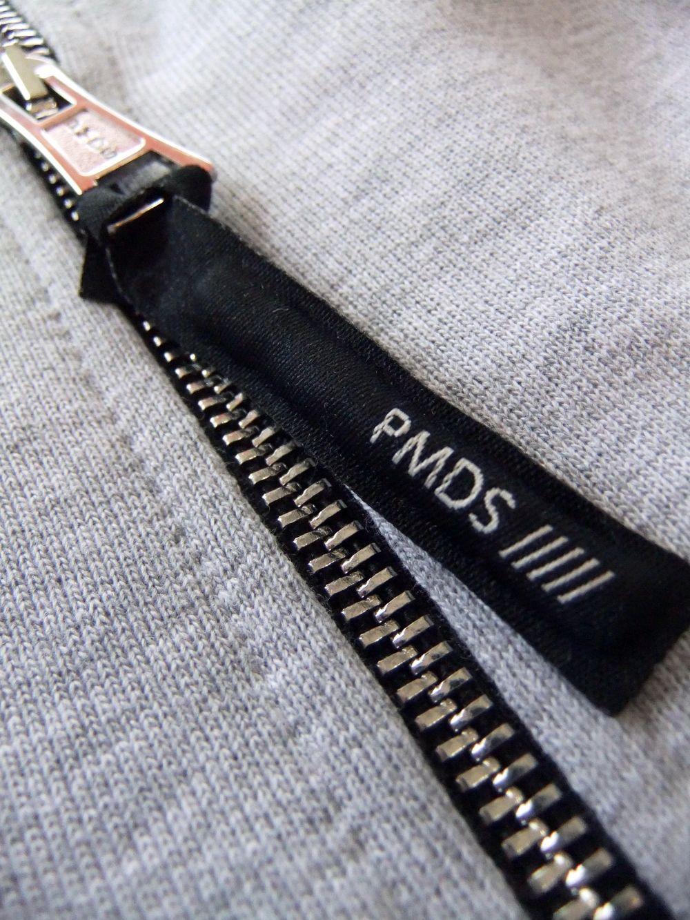 KITI   LINE  ZIP UP 切替パーカー