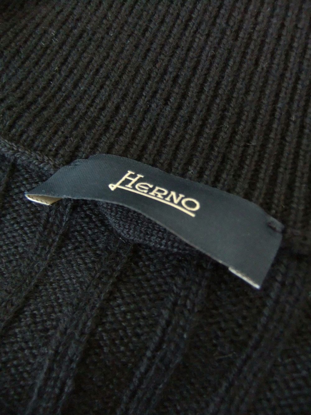HERNO - ウール × ダウン ハイブリッド ダウンブルゾン