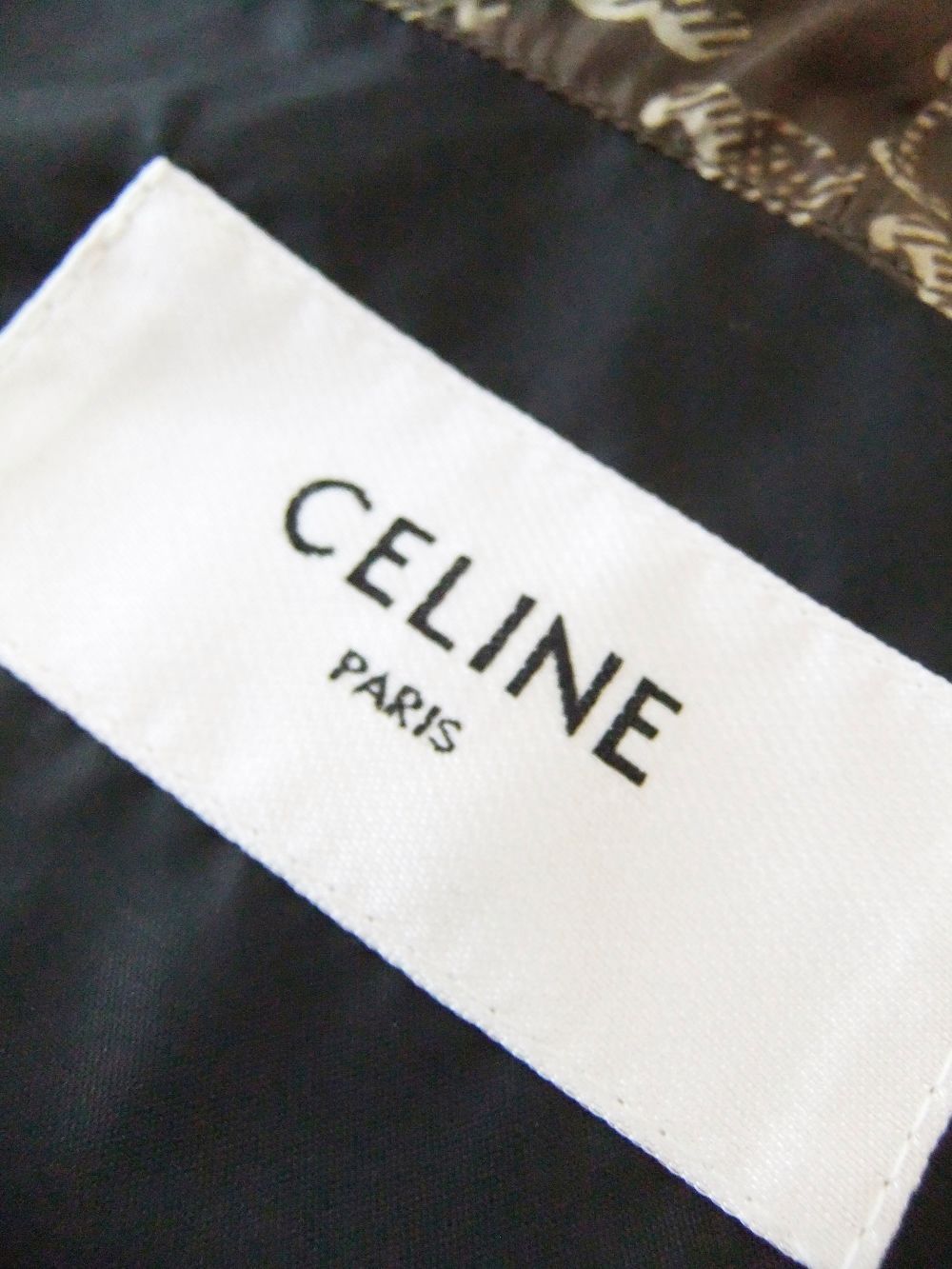 トリオンフモノグラム♪【CELINE】ナイロン キルティングベスト trio CELINE(セリーヌ) ダウンベスト(レディース) - 海外通販のBUYMA
