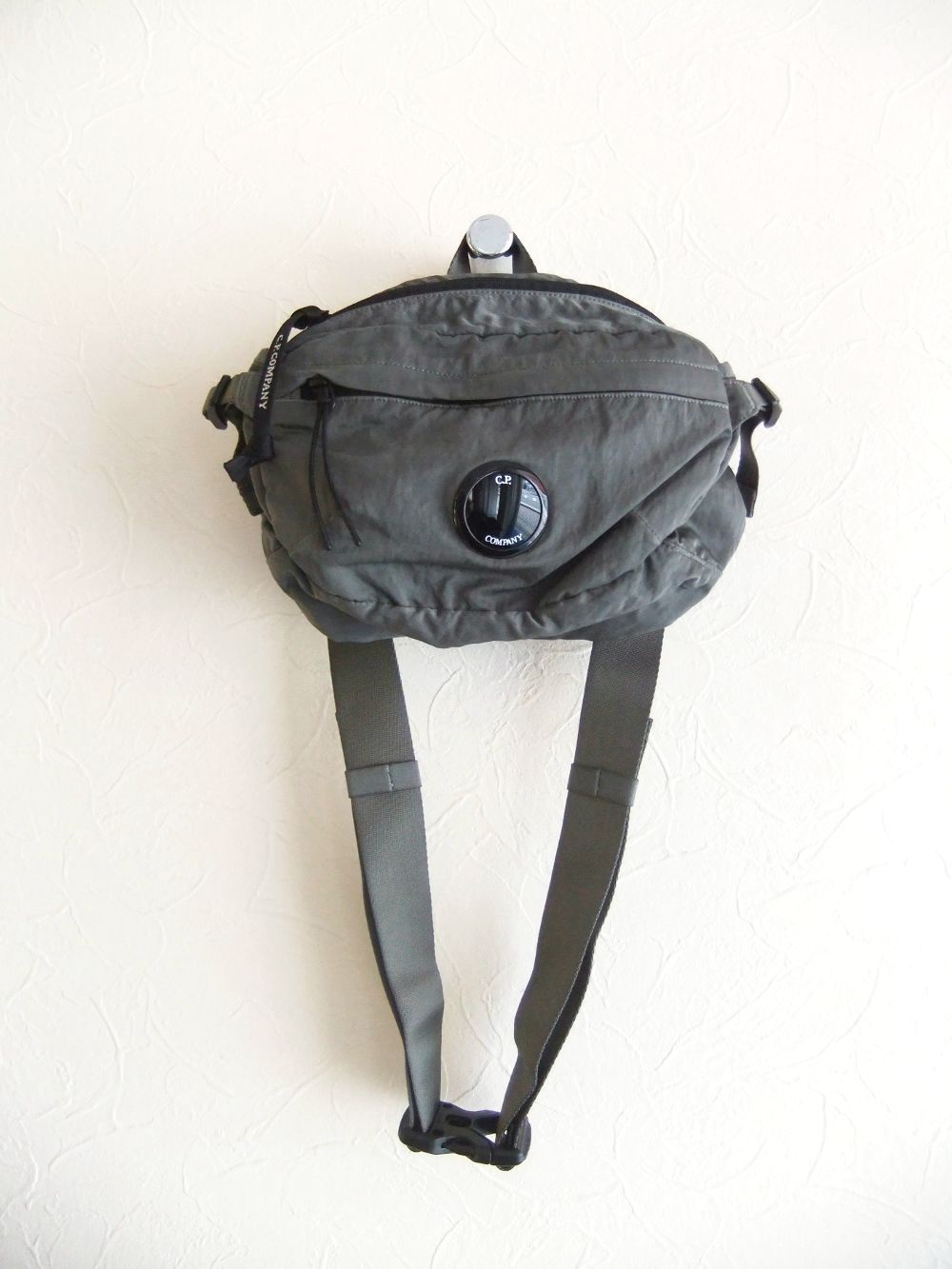 WAIST BAG IN NYLON B  ( グレー ) ミニバッグ