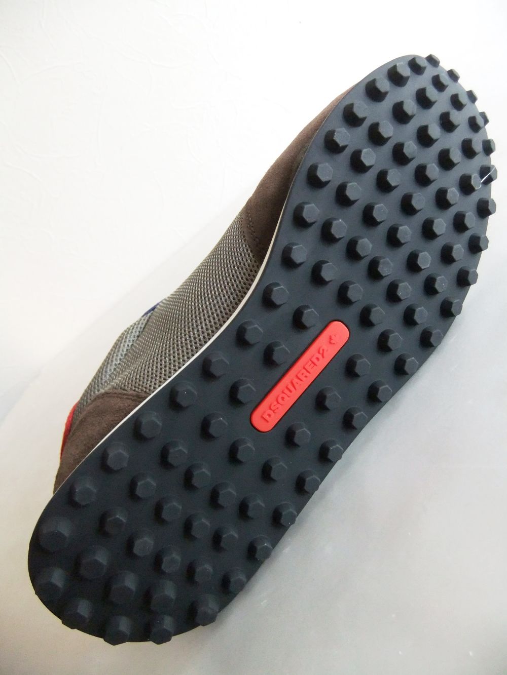 NEW RUNNER HIKE SNEAKERS  ロゴ スニーカー  S82SN0081 (ブラウン)