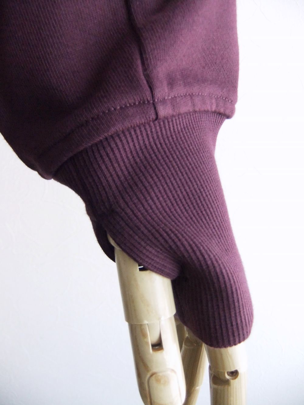 DIAGONAL RAISED FLEECE ZIPPED HOODED  (ボルドー)  スウェットパーカー