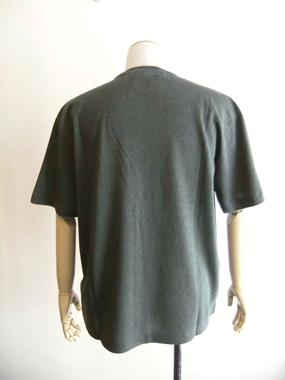 20/1 JERSEY PLATED LOGO T-SHIRT （グレー）  ロゴ半袖Tシャツ