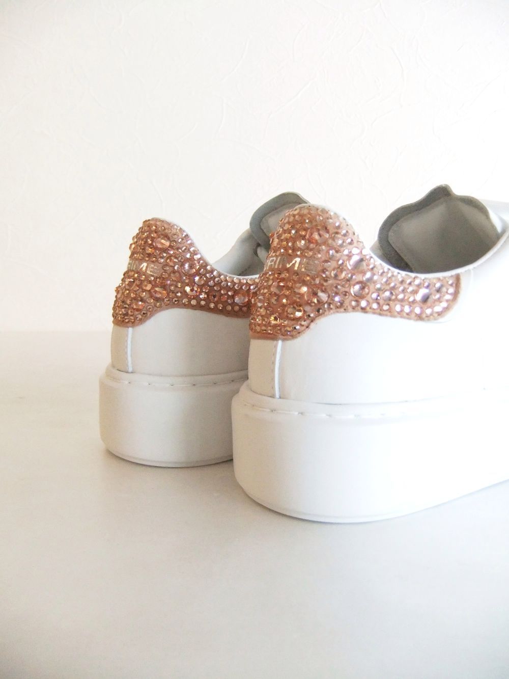 【LADIES】 ELEVATE   PINK GEMS  コート スニーカー   28709AA6