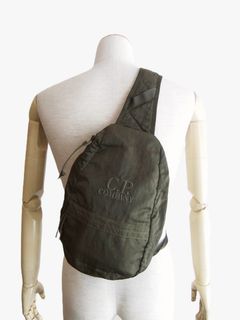 NYLON B CROSSBODY BAG  (カーキ)  ゴーグル ボディバッグ