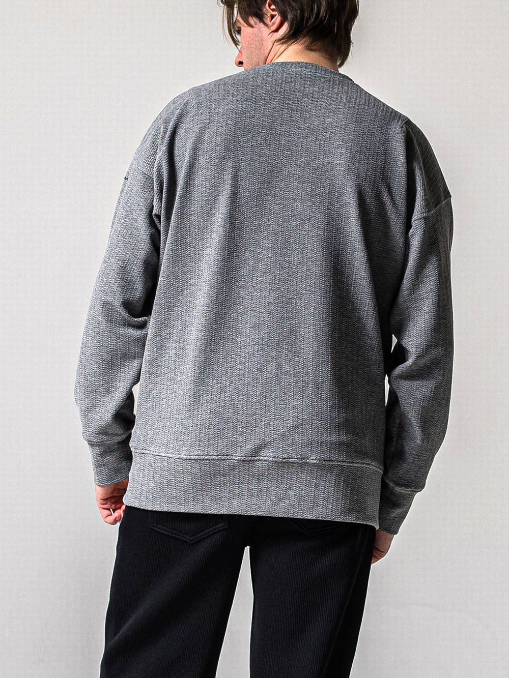 BLISTER TRAINER  (グレー)   ブリスターニットトレーナー