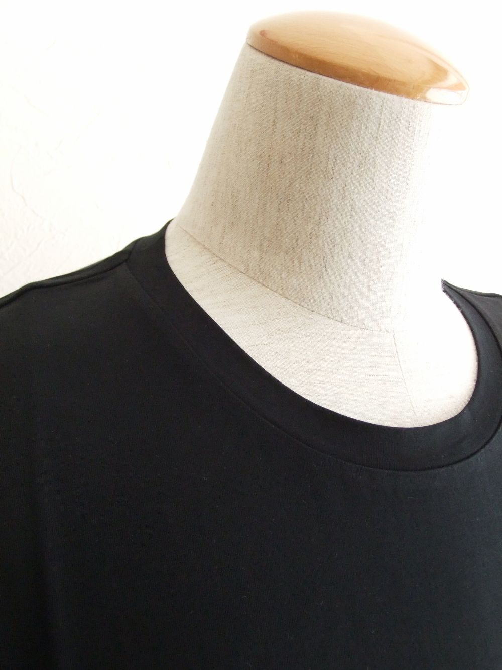 23SS◆BALMAIN◆クリスタルロゴ コットンTシャツ ブラック BALMAIN - ブラック コットン Tシャツ ゴールド Balmain Paris