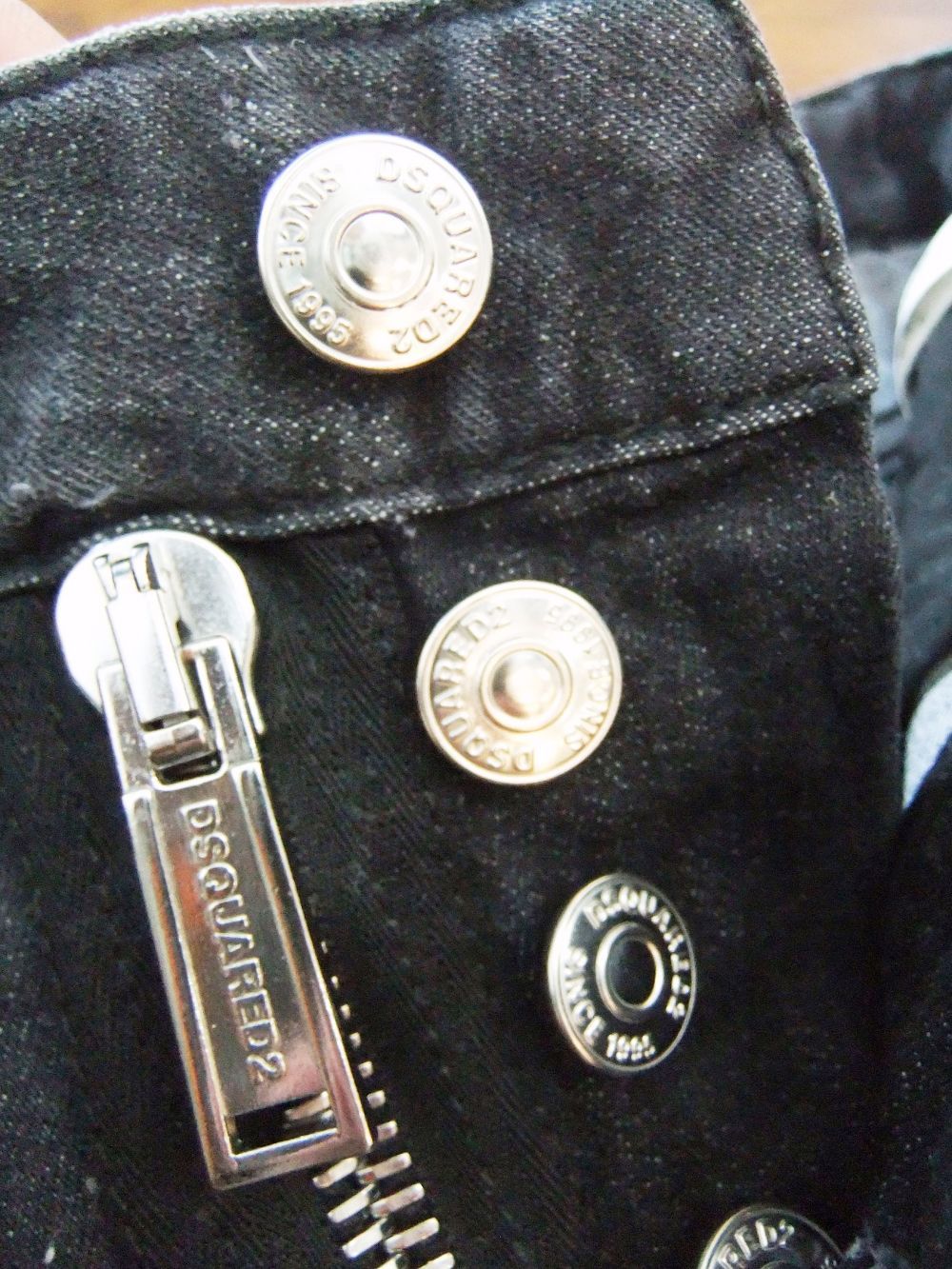 《LADIES》 デニム  COOL GIRL CROPPED JEAN  S75LB0514